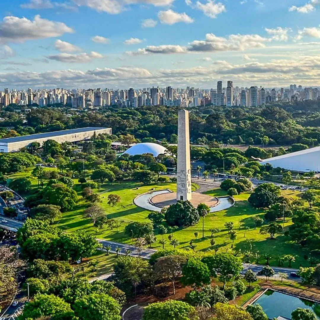 Comparativo Moema vs Itaim Bibi — qual bairro escolher